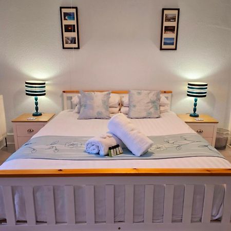 Sea Views, Big 2 Bed Flat Close To Beach & Harbour Ilfracombe Eksteriør bilde
