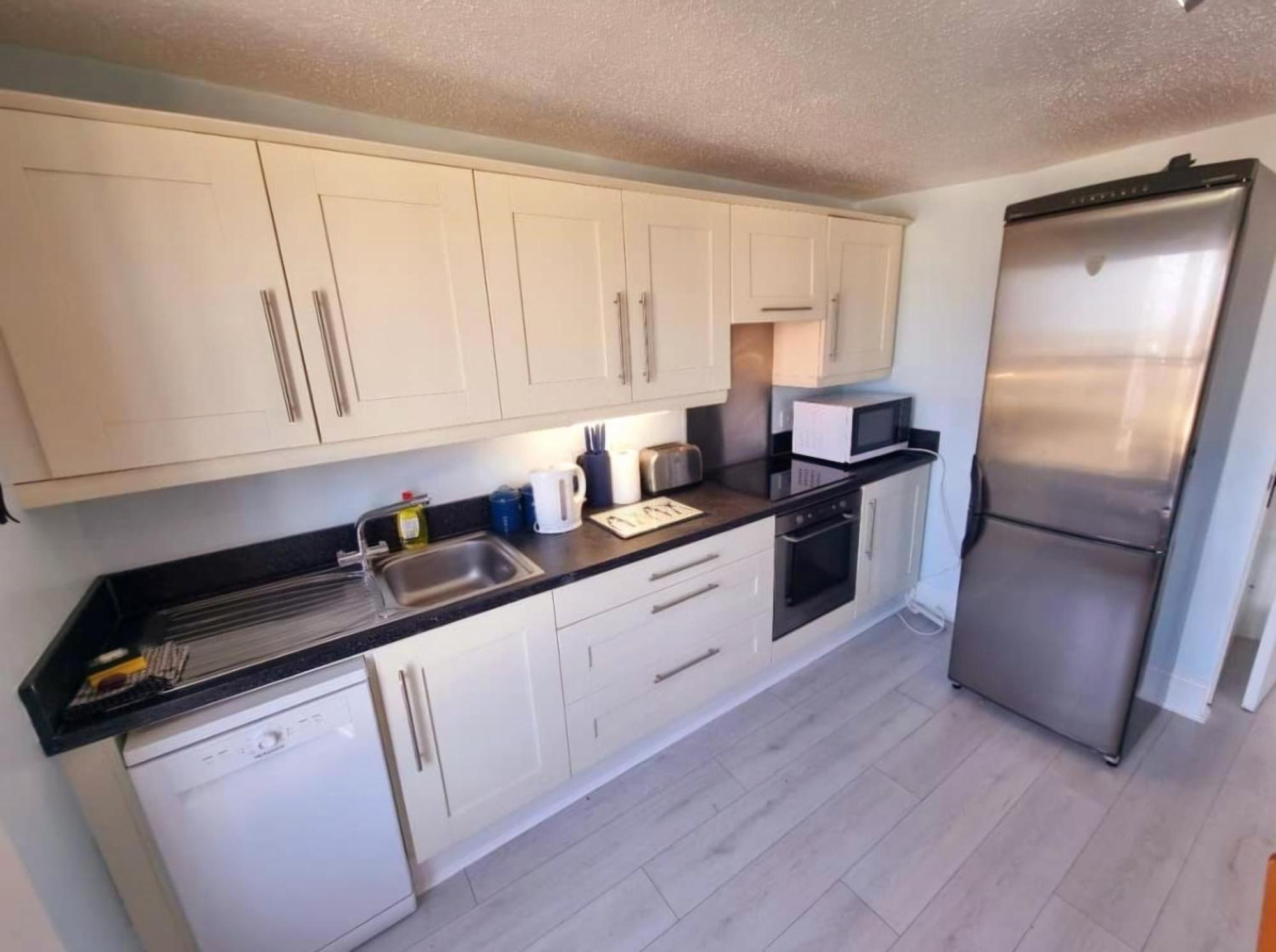 Sea Views, Big 2 Bed Flat Close To Beach & Harbour Ilfracombe Eksteriør bilde